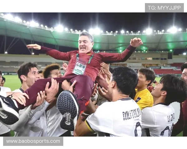 退役传闻与主帅战术不合真相曝光当事人最新回应引发舆论热议风波